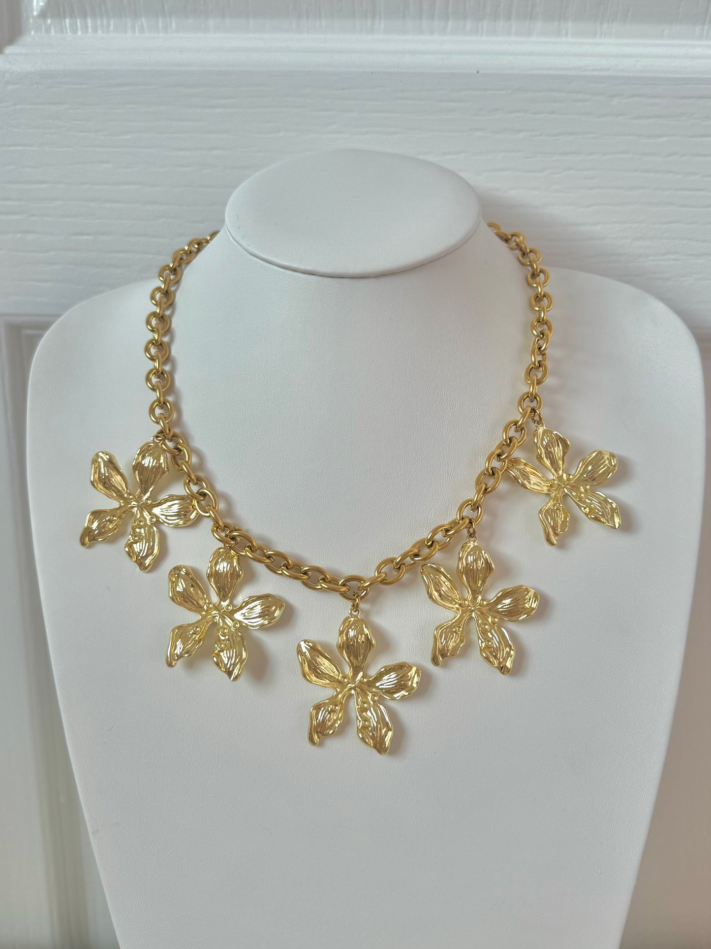 Bloom Necklace
