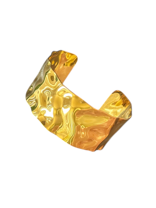 Hammered bangle