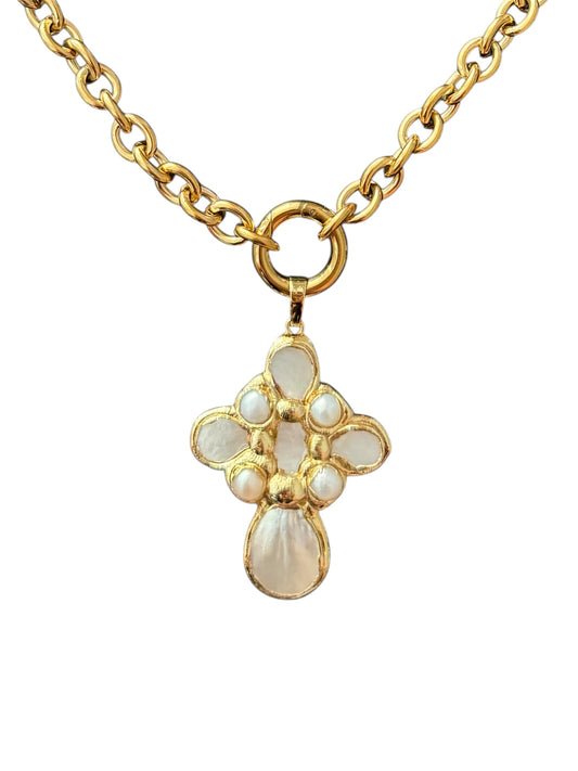 Ryler Necklace (Pearl)